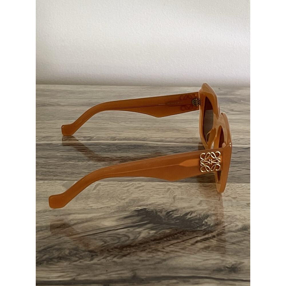 Loewe Lw400351 44E Anagram Square orange pastel Clear square Frame Sunglasses - Picture 6 of 10